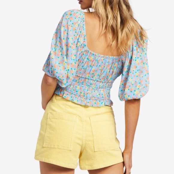 ๐ฅ๐ฅBILLABONG - KEEP DREAMING CROP TOP๐ฅ๐ฅ - Picture 8 of 10